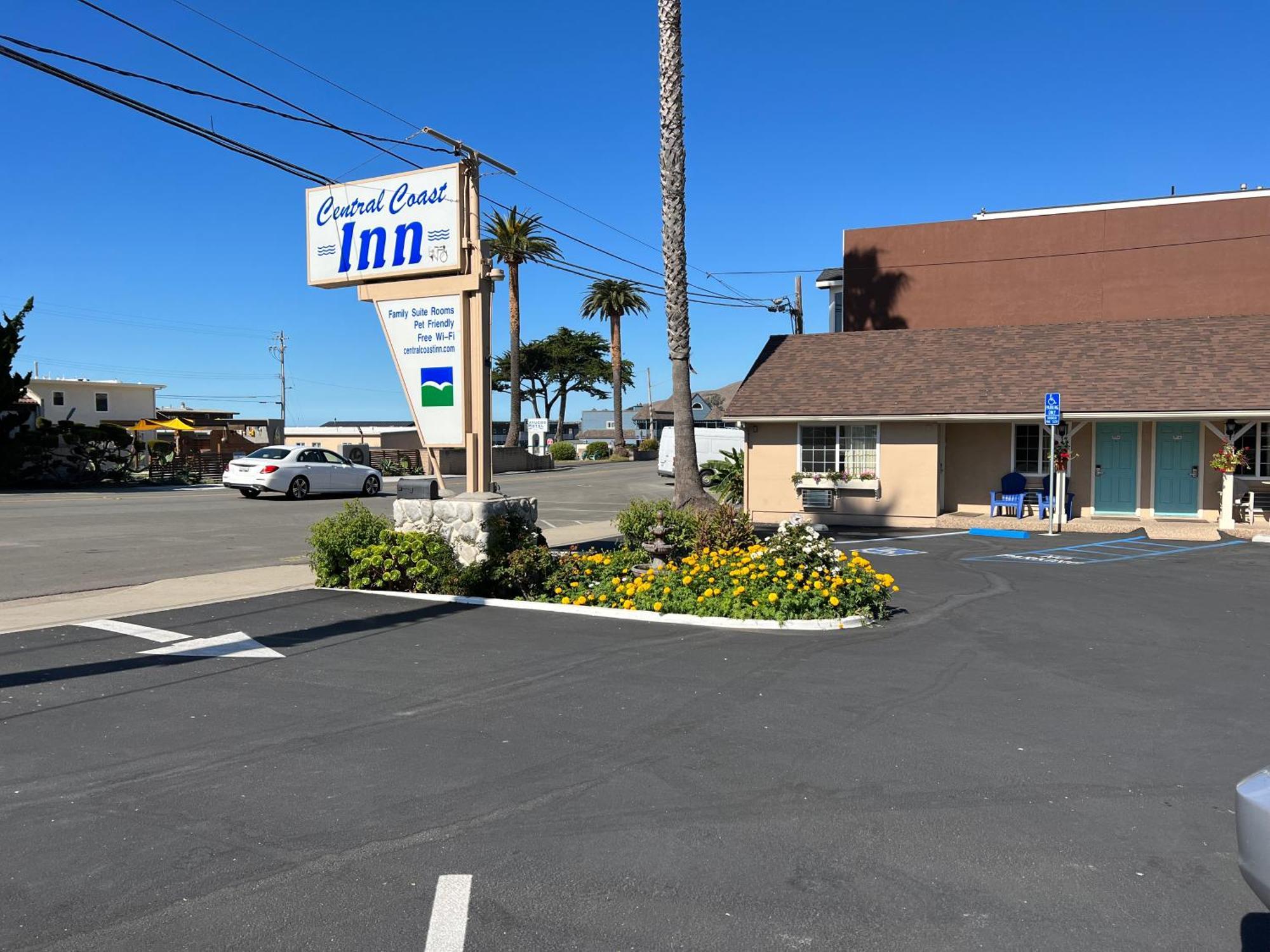 Central Coast Inn 卡幽卡思 外观 照片